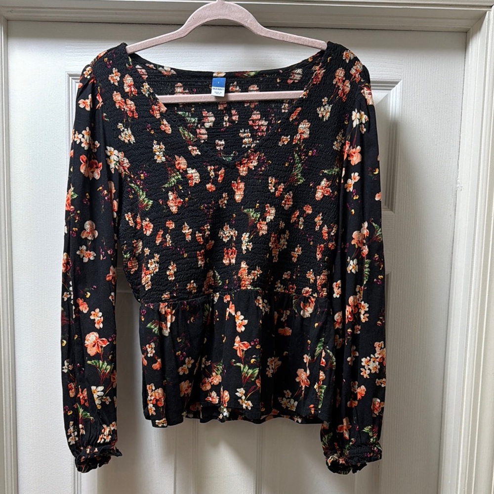 Floral Smocked Peplum Long-Sleeve Top - Black/Coral